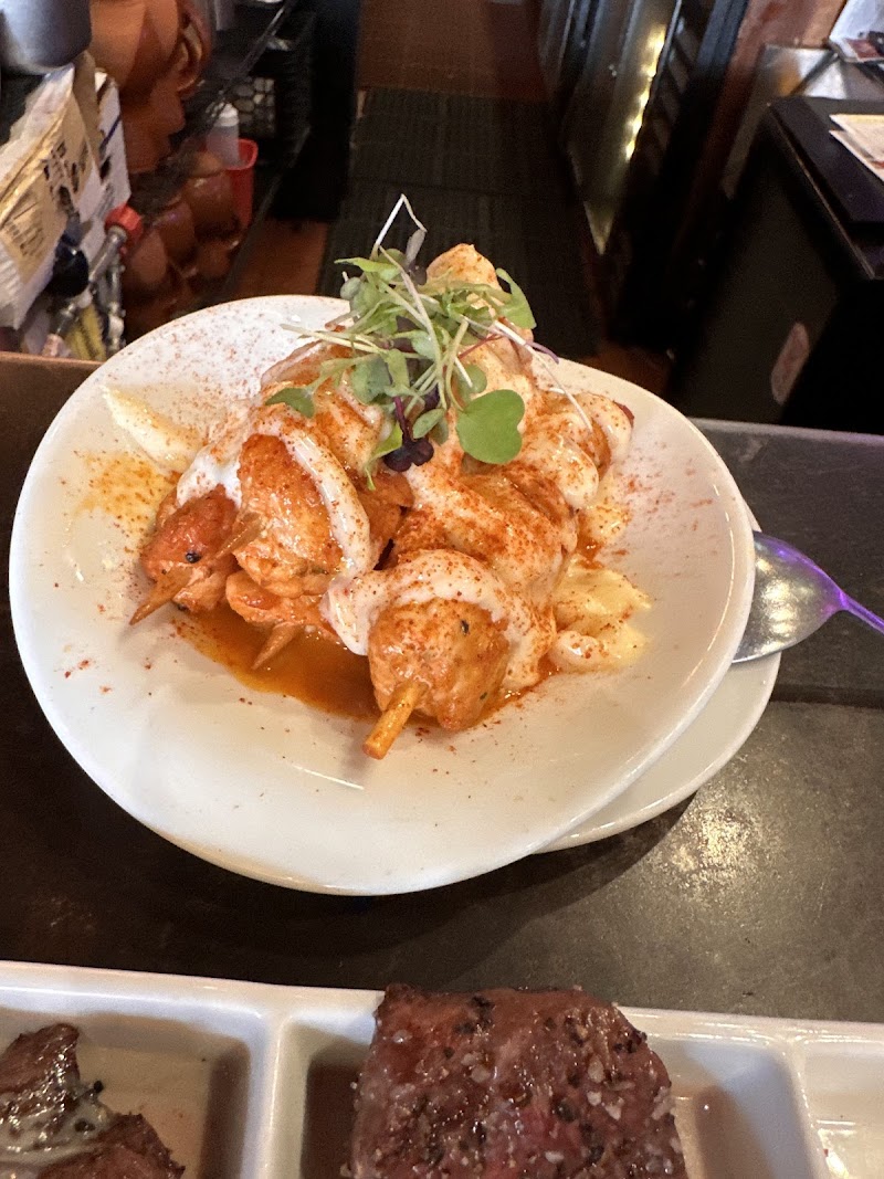 Mompou Tapas Bar & Restaurant