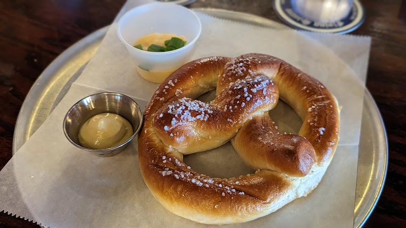 Flying Saucer Draught Emporium