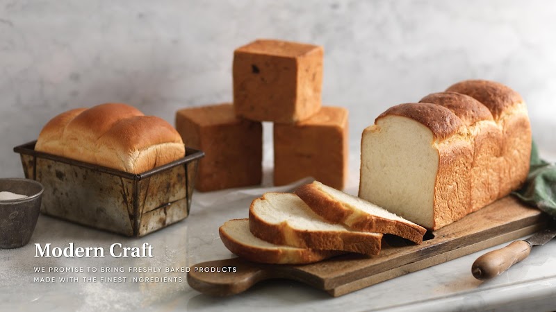 Tous Les Jours Bakery Cafe