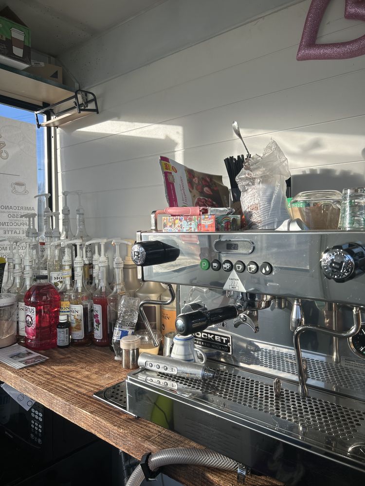 Go 2 U Cafe/Cafesito 2 Go