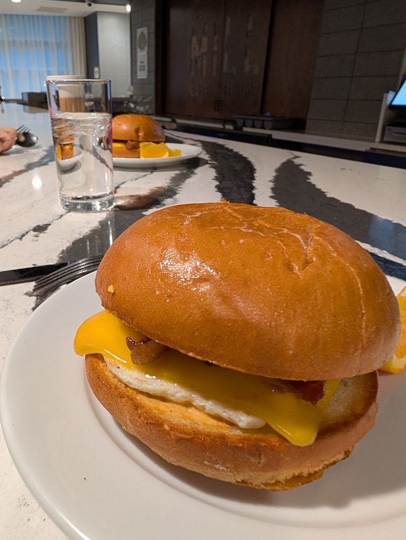 The Mill Cafe & Lounge