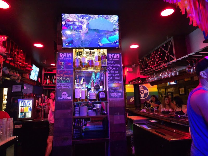 Rain Bistro & Lounge