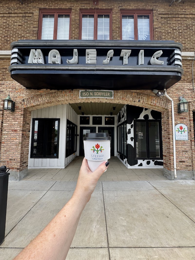 Stefari Coffee House