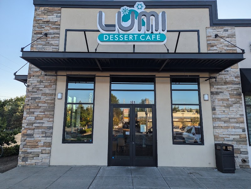 LUMI Dessert Cafe