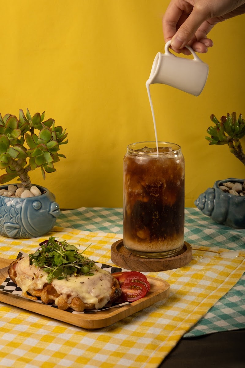 Tamper Room Cafe & Gallery