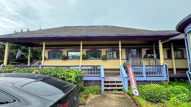 The Heirloom Cafe by BRAVE Coffee & Tea