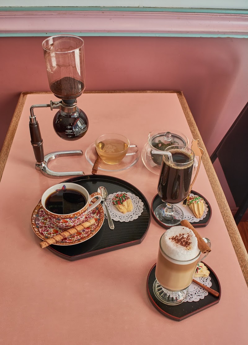 Ray's Cafe & Tea House