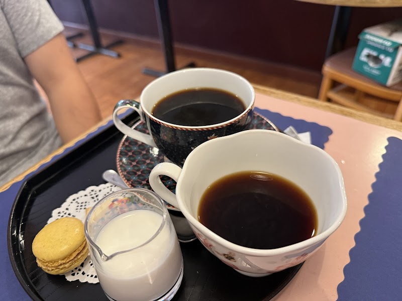 Ray's Cafe & Tea House