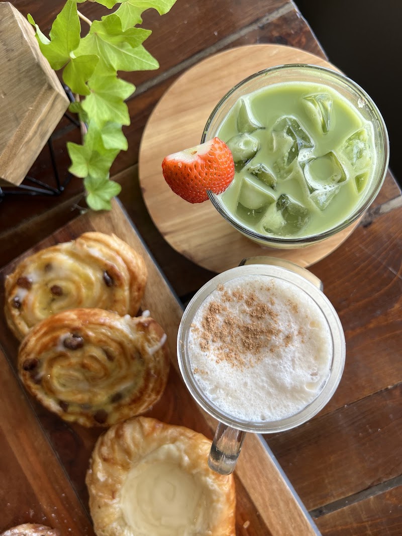 KOHI Coffee and Pastries