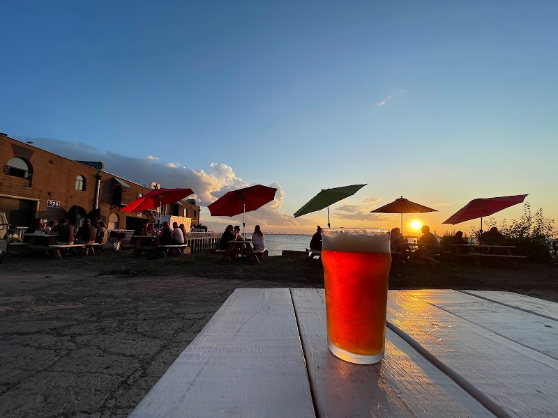 Strong Rope Brewery Red Hook