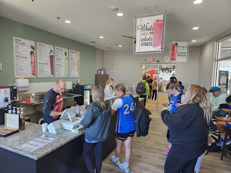 Mega Smoothie & Coffee Shop