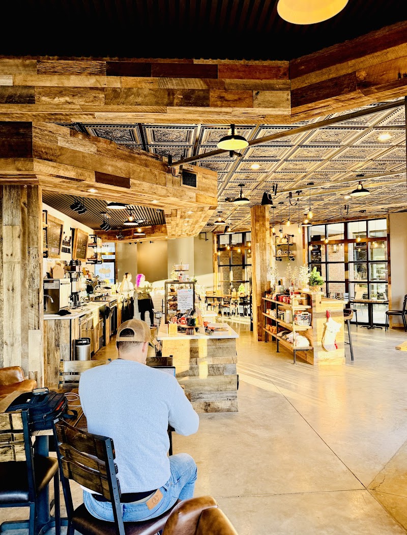 Foxtail Coffee - Promenade at Winterfield