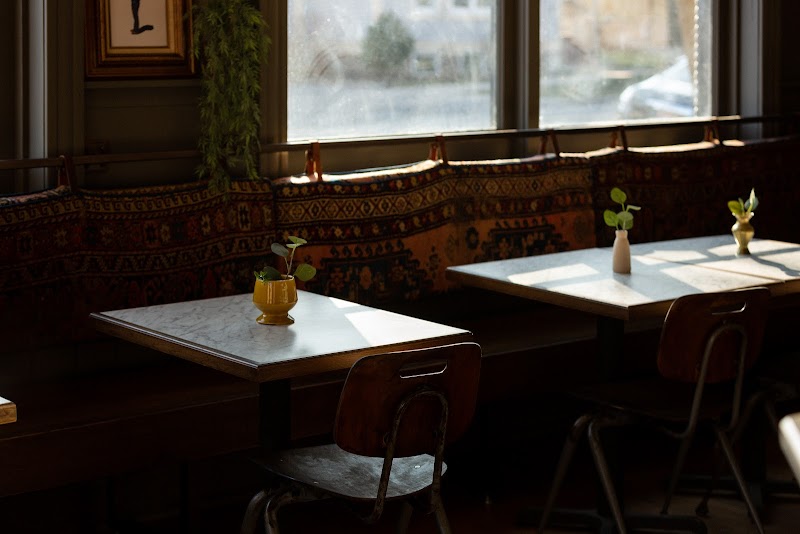 Uncle Wolfie's Breakfast Tavern