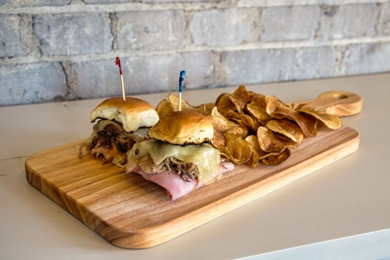 Ally's Powerhouse Cafe