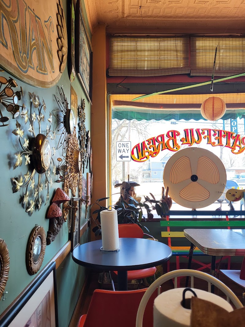 Grateful Bread - Freakbeat Vegetarian