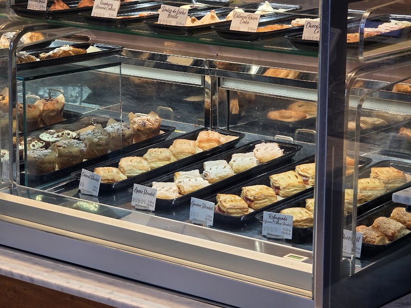 Porto's Bakery and Cafe