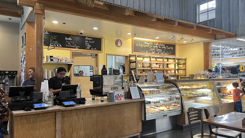 Schat's Bakery Cafe at Friedman Brothers Home Improvement