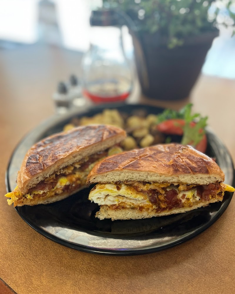 Empire's Edge Grill and Coffee Bar