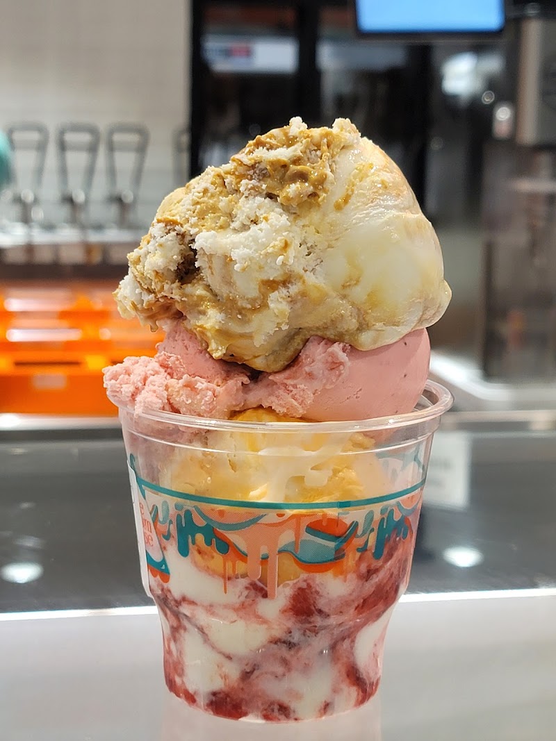 Ice Cream House Lakewood