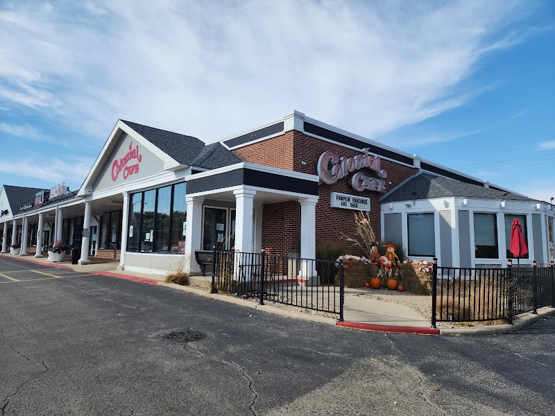 Colonial Cafe - Naperville