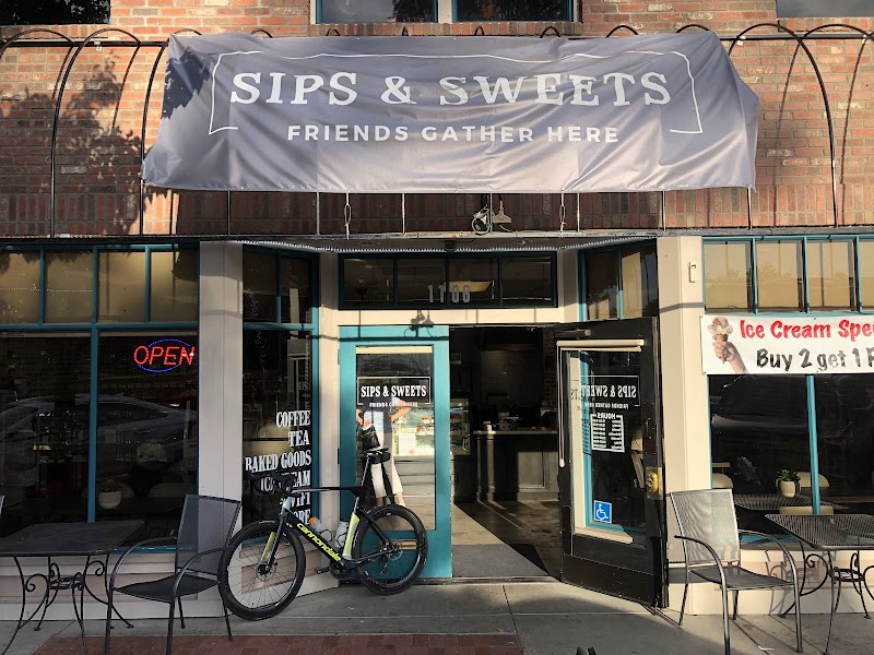 Sips & Sweets