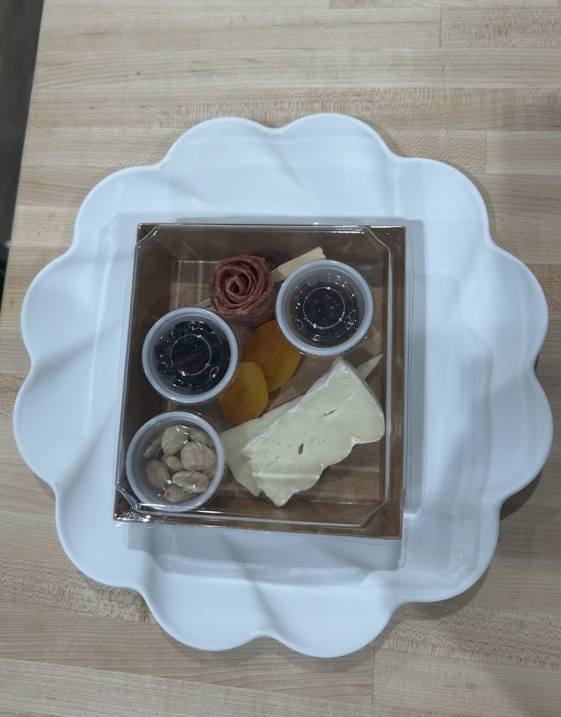 Buttercup + Friends Cafe