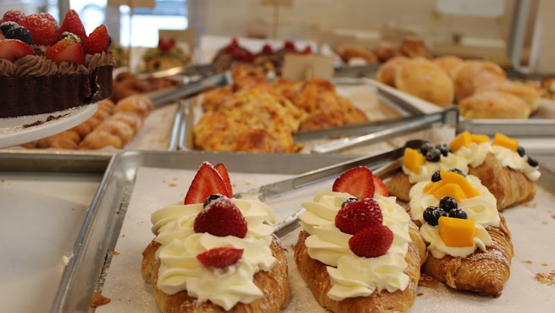 HeeMee Coffee + Bakery