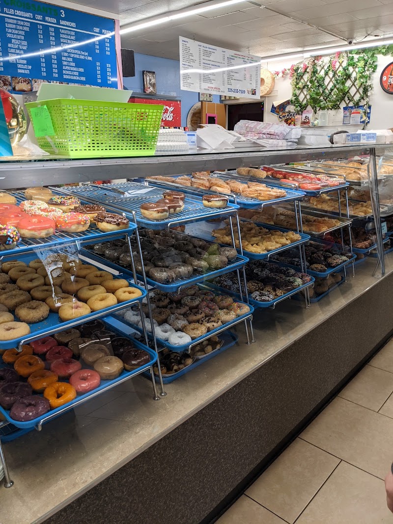 AM Donuts & Croissants