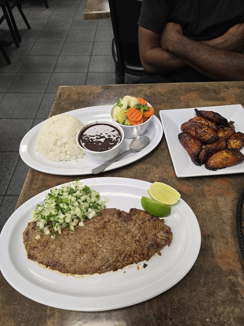 Cubavana Cafe Restaurant