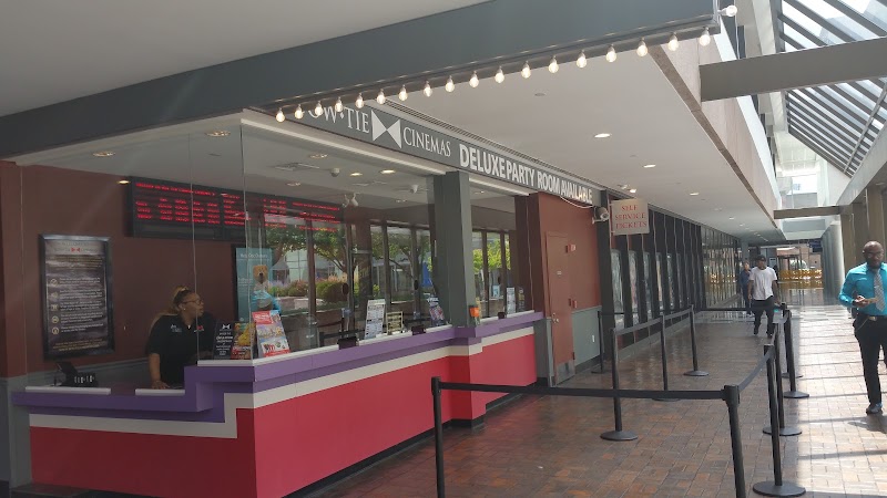 Landmark Square Cafe Inc