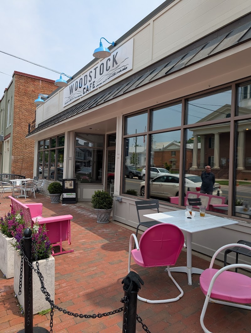 Woodstock Cafe