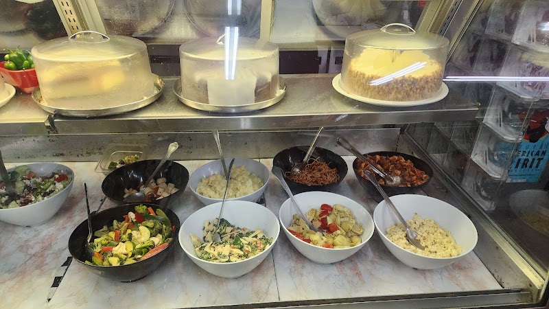 Lilly's Laurel Canyon Cafe