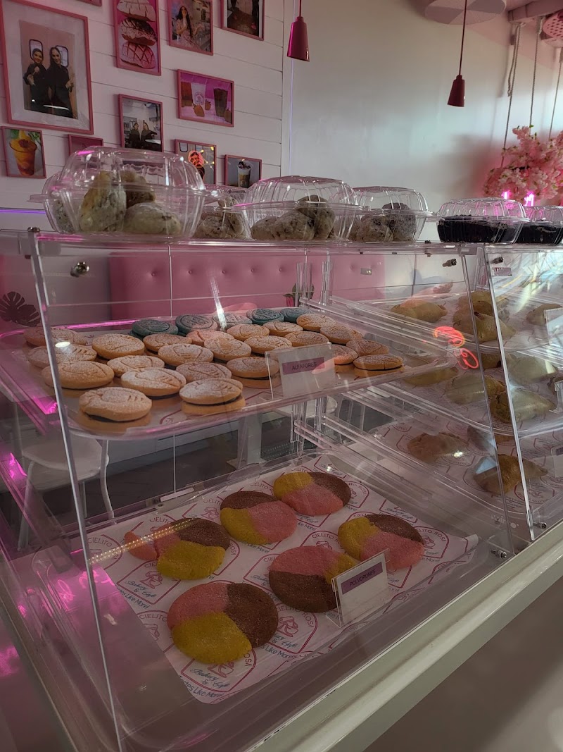 Cielito Rosa Bakery & Cafe #2