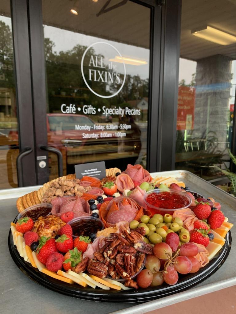 All the Fixin's - Statesboro - Café, Pecans and Gifts