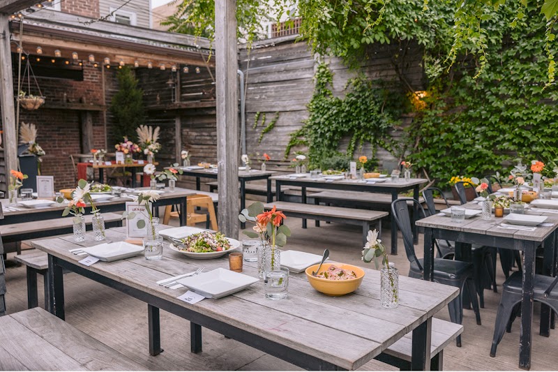 Satellite - Craft Beer, Coffee & Cocktails Served with Burgers and Live Music