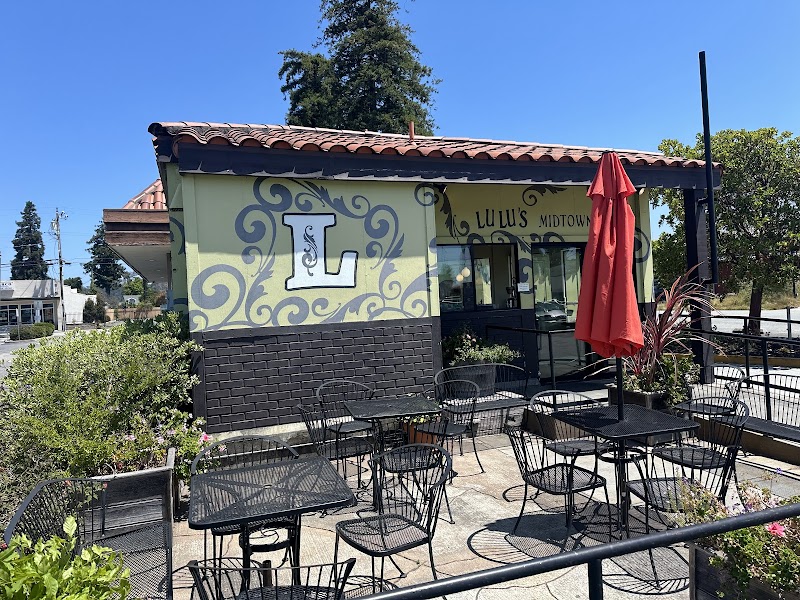 Lulus Midtown