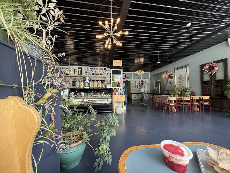 The Fifth Tier Baking Studio and Coffeehouse