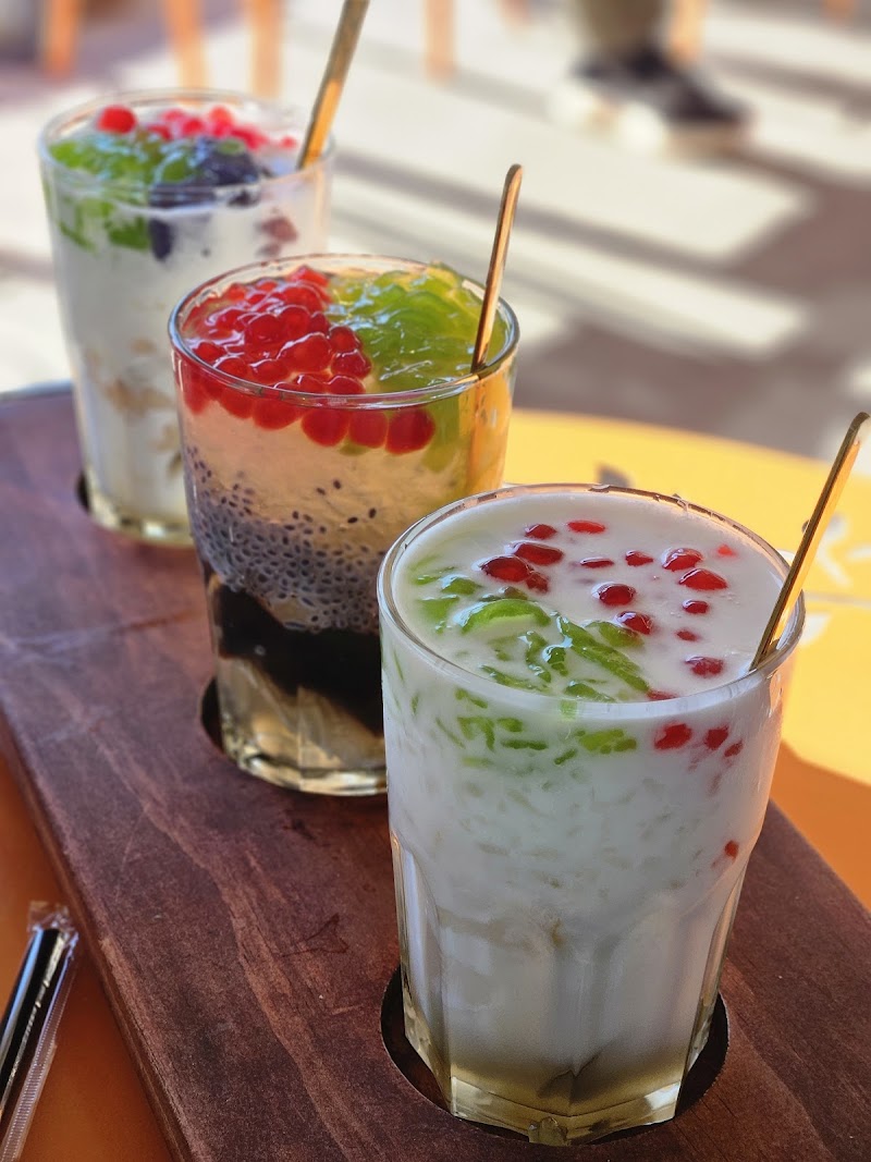 Co Ba Dessert, Tea & Coffee