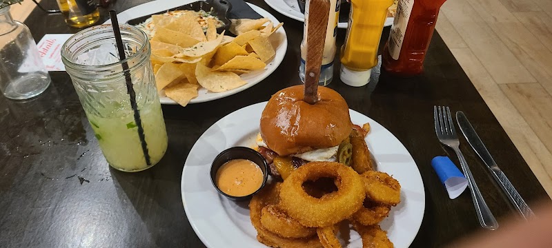 State 28 Kitchen & Cocktails