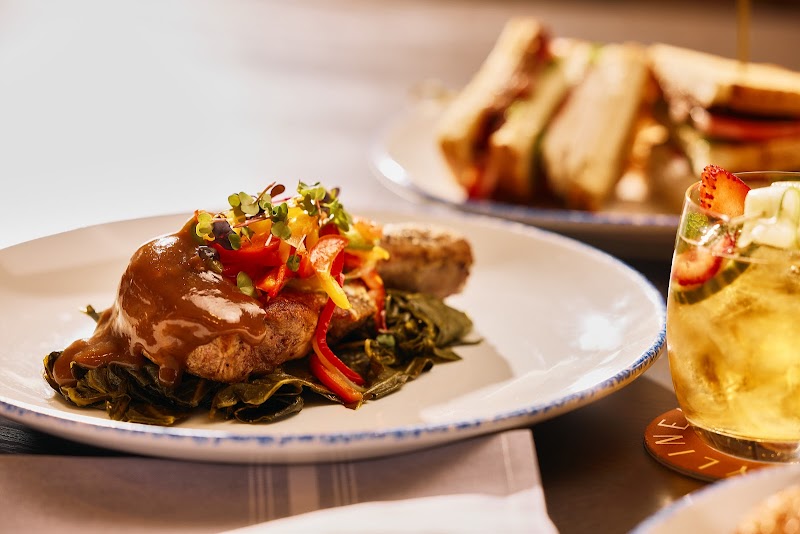 Skyline Kitchen & Bar