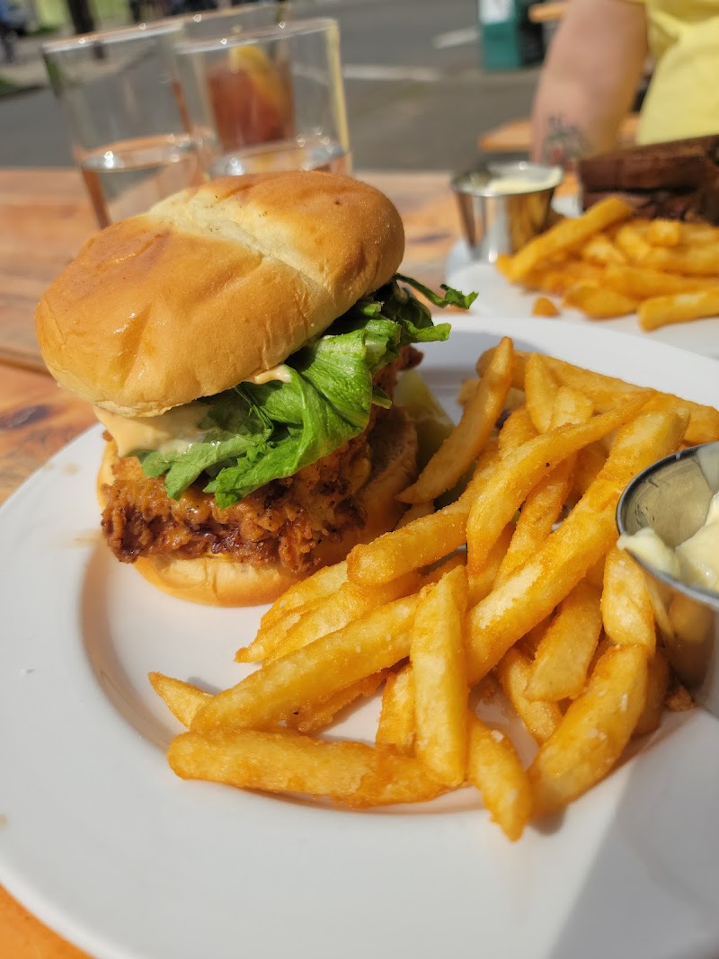 Sckavone's Restaurant