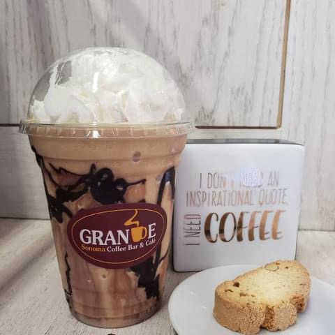 Grande Coffee and hot dogs