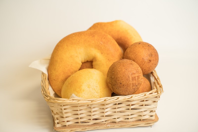 Dreams Restaurant American Ecuadorian & Colombian Food