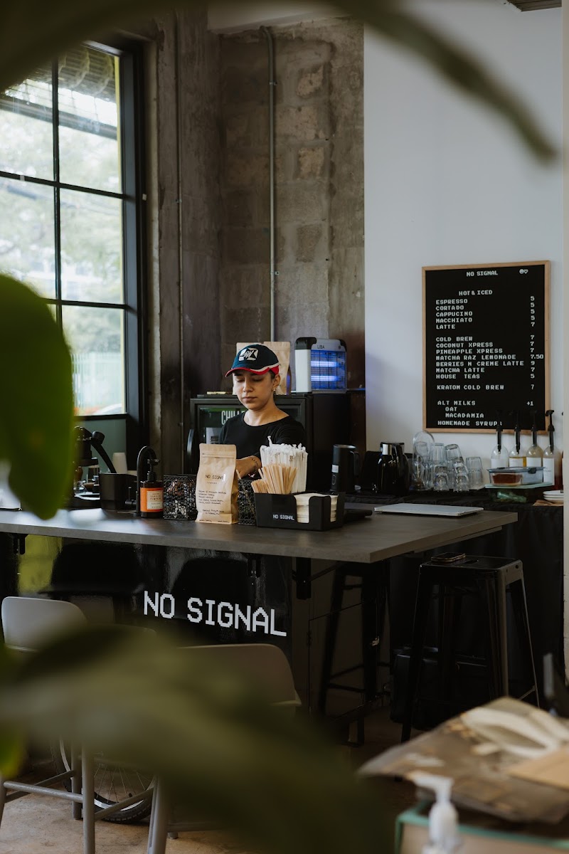 NO SIGNAL COFFEE
