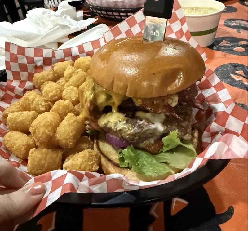 Duke's Sweets and Treats LLC