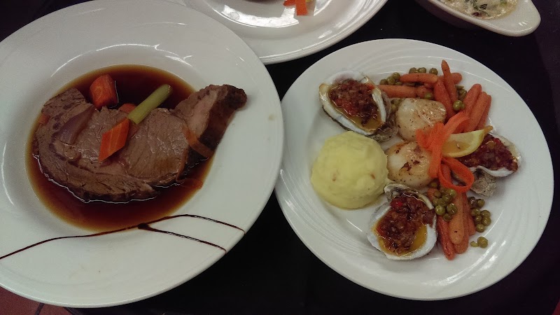 Stratford Springs Restaurant and The West Sports Bar