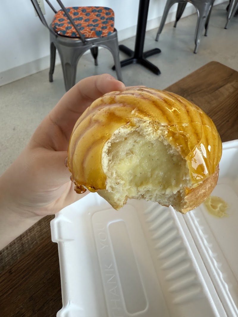 Aurora Cafe & Bakery