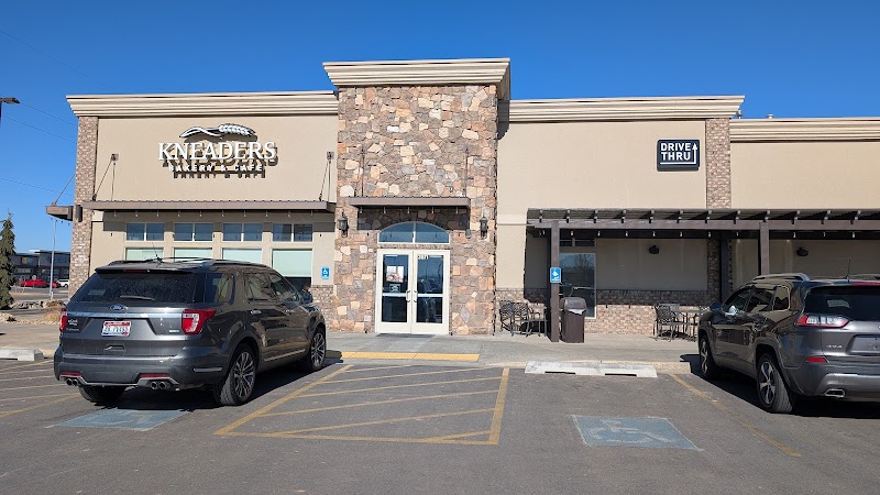 Kneaders Bakery & Cafe