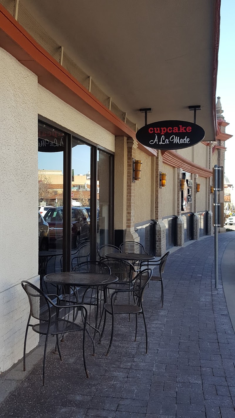Cupcake A La Mode