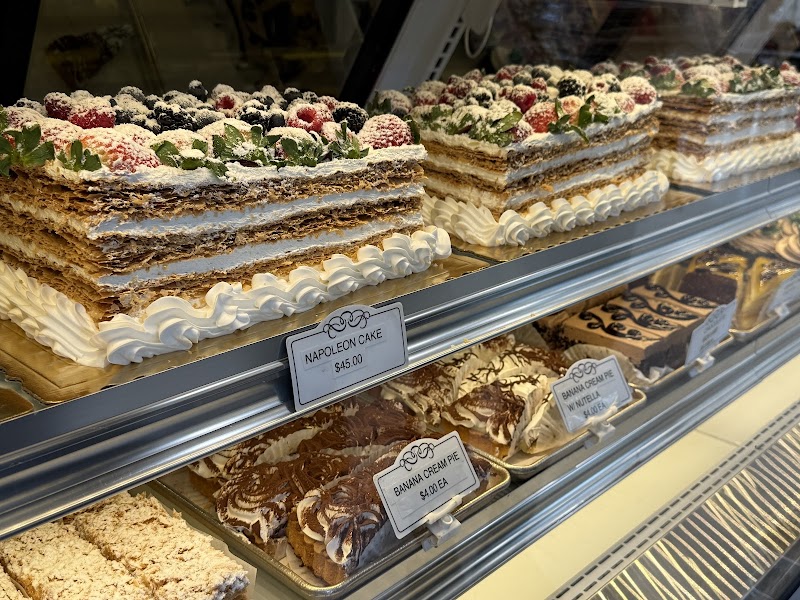 Paradise Pastry & Cafe